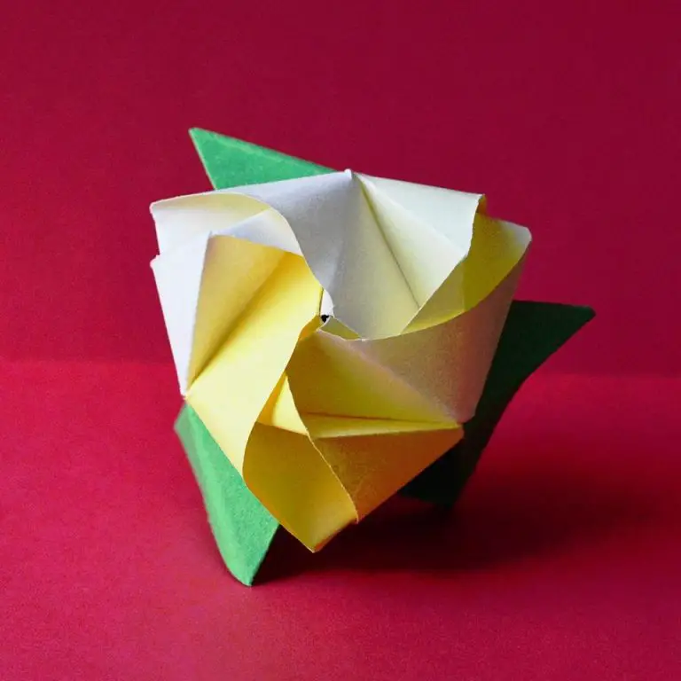 step by step origami valentines