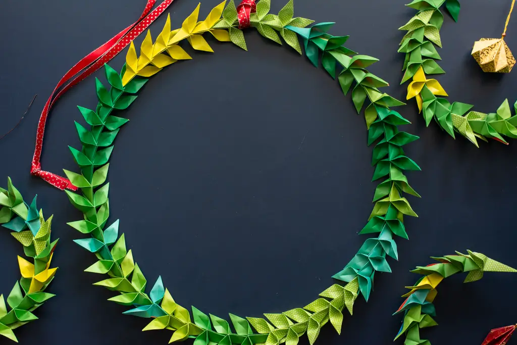 origami christmas wreath