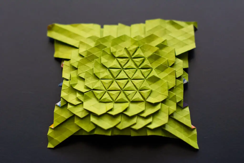 twist after tessellation triangle