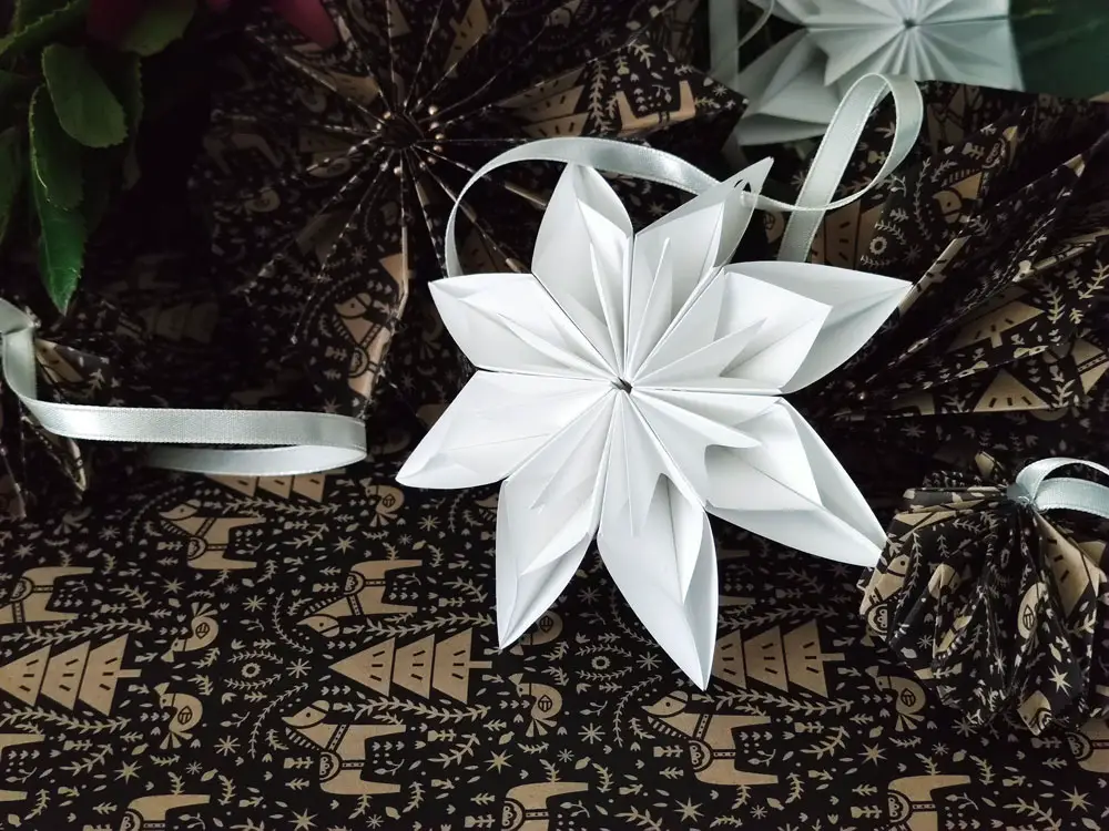 simple origami flower