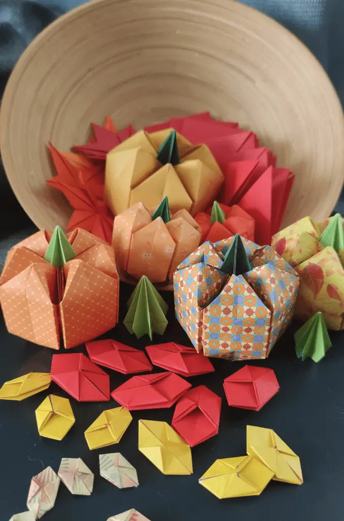 How to Fold This Easy Modular Origami Pumpkin