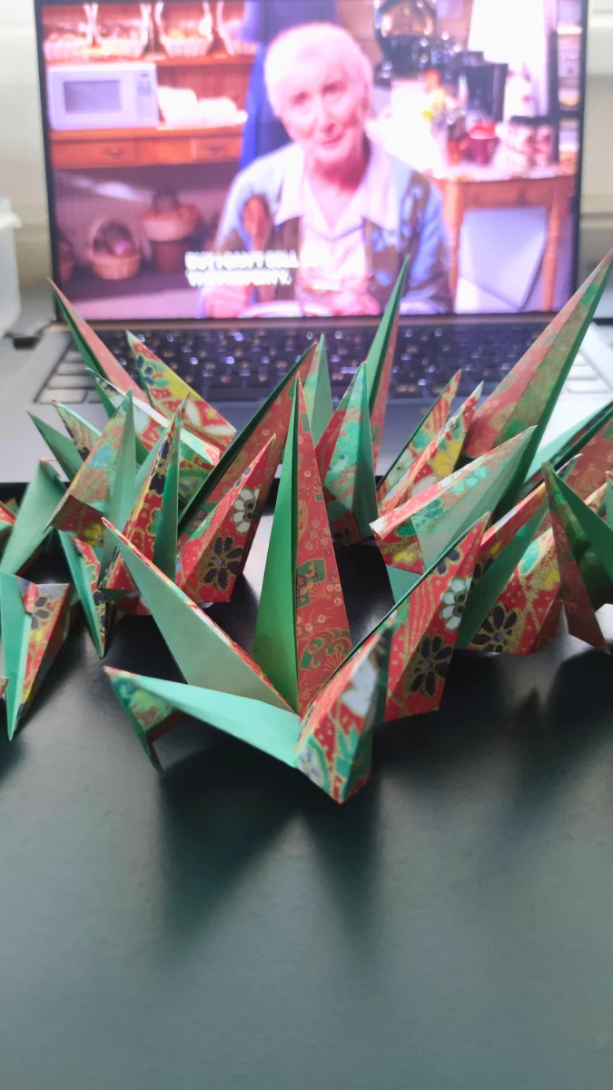 Origami Bethlehem Star Kusudama designed by Fendy Tong